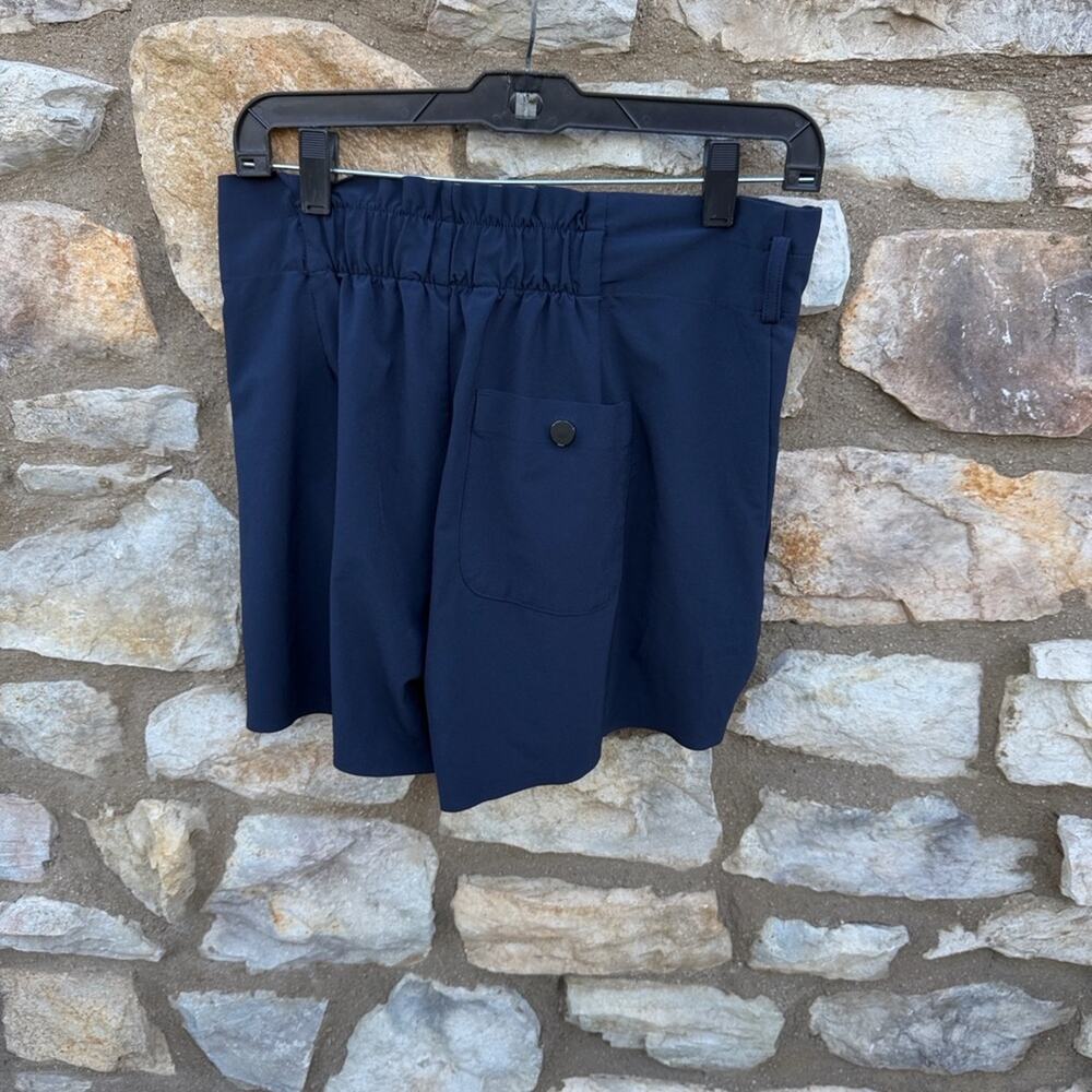 Athleta Skyline Shorts Navy Blue size 4 - Picture 4 of 8